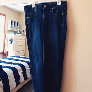 American Eagle Dark Wash Skinny Jeans